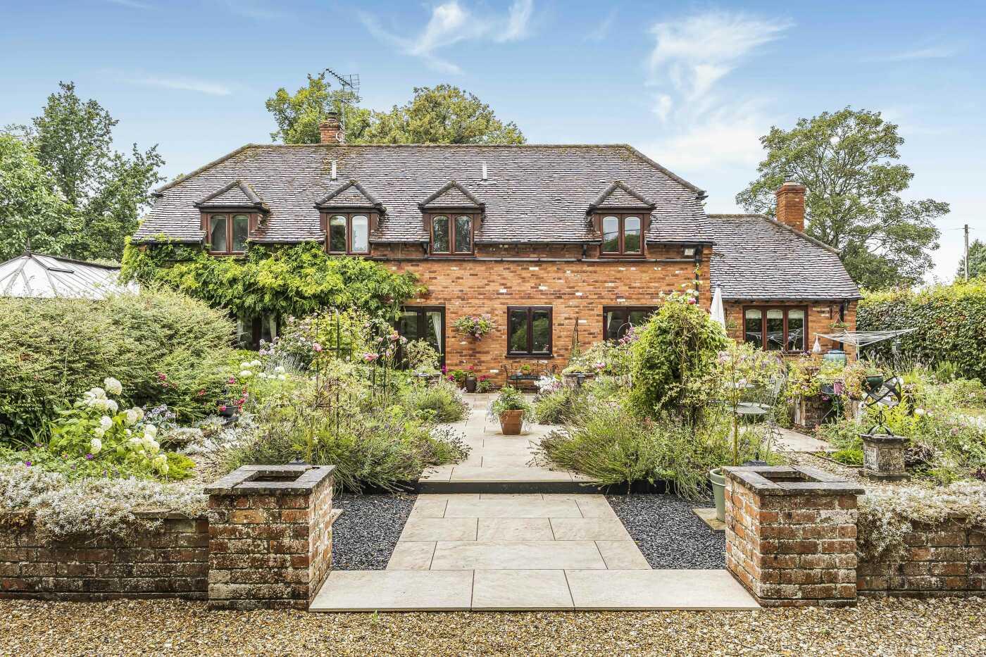 Skirmett, Henley-On-Thames